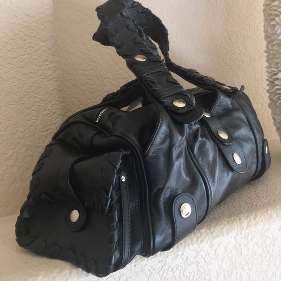 Chloe Handbags - CHLOE Calfskin Silverado Lightweight Tote ♥️♥️